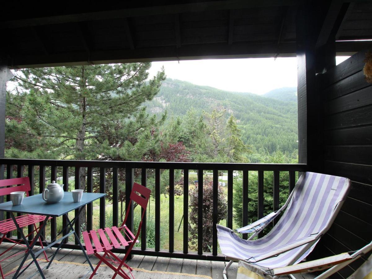 Triplex 6 Pers Avec Balcon, Secteur Calme A Saint-Chaffrey, Proche Navette Skieur - Fr-1-330E-106 Bagian luar foto